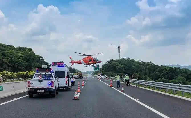 永嘉高速公路汽车救援案例